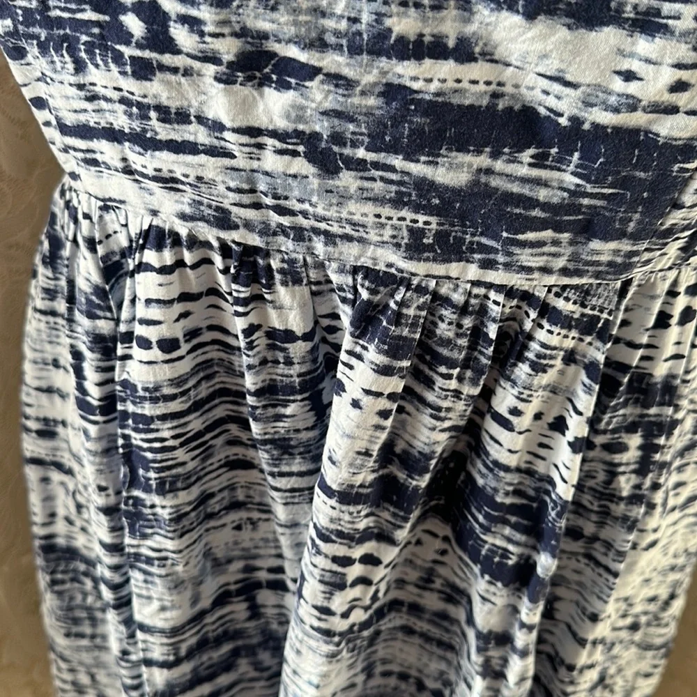 ❌SOLD❌Torrid Multicolor Blue Dress with pockets! - Picture 4 of 8